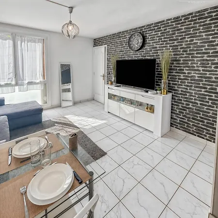 Appartement Moderne Avec Wi-Fi Et Balcon Choisy-le-Roi Exterior photo
