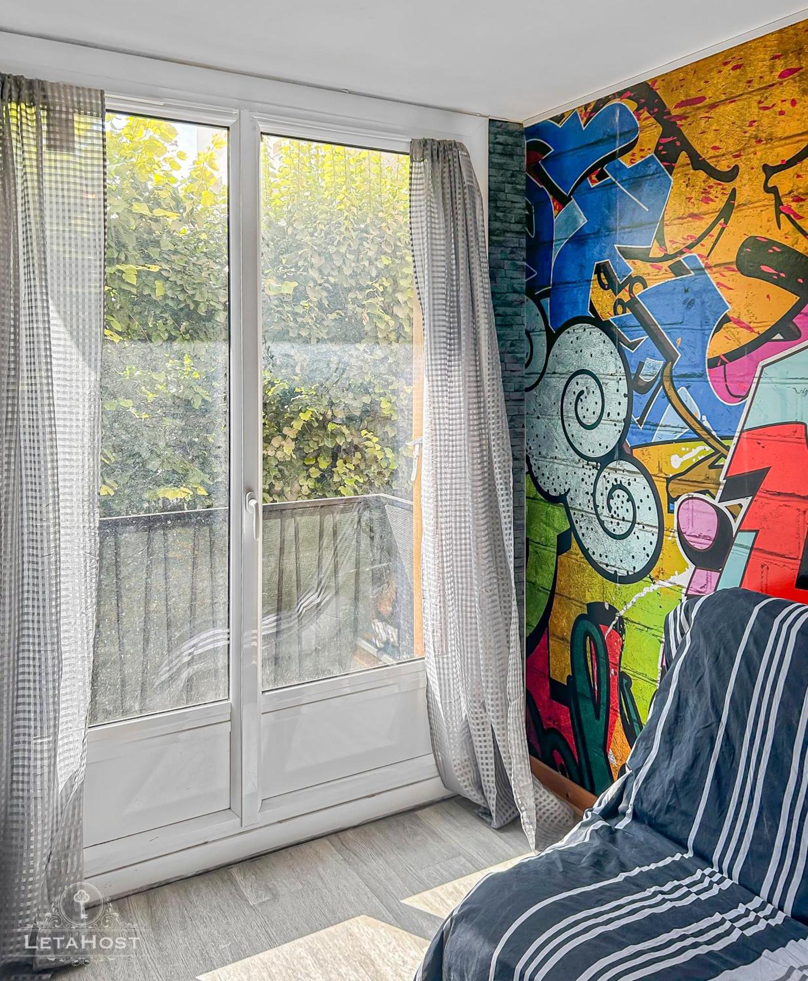 Moderne Avec Wi-fi Et Balcon *